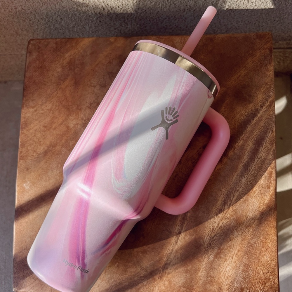 40 oz jelly pink hydro flask tumbler water bottle with straw